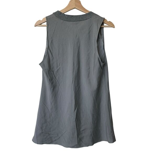 Brunello Cucinelli XL Silk Gray Sleeveless Blouse - Picture 2 of 12